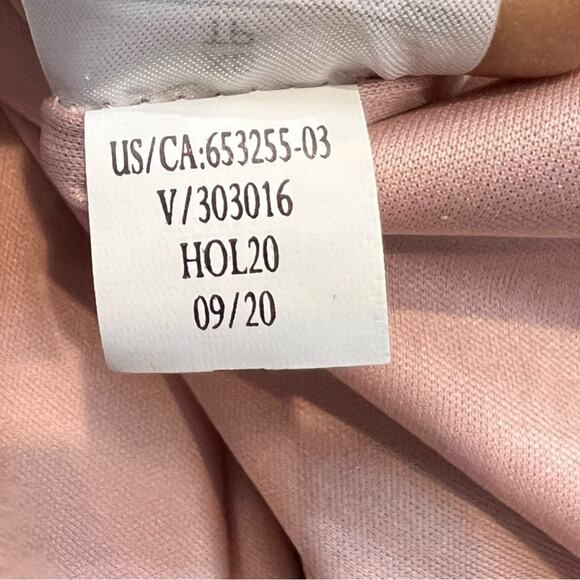 Banana Republic Faux Fur Cozy Sweatshirt NWT - Picture 9 of 12